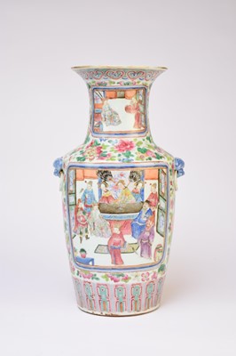 Lot 60 - A Chinese famille rose vase, 19th century