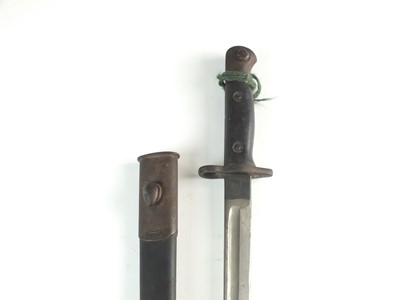 Lot 215 - British P1907 Bayonet and Scabbard by Sanderson