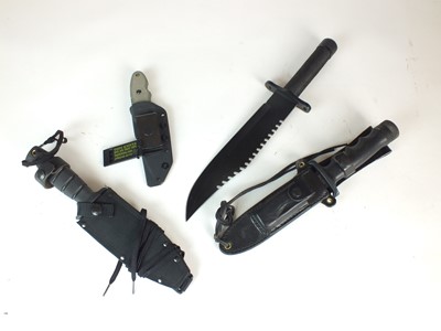 Lot 241 - A group of assorted knives