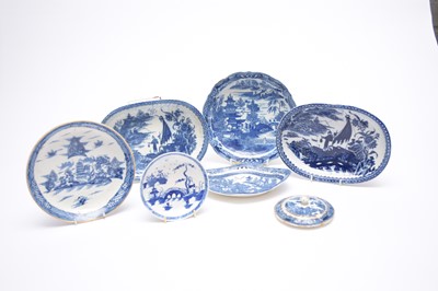 Lot 370 - A group of assorted Caughley porcelain