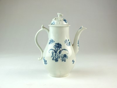 Lot 109 - Caughley 'Gillyflower 5' coffee pot and cover