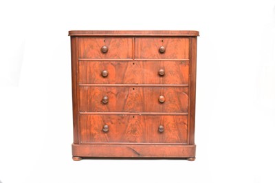 Lot 667 - A Victorian mahogany chest of drawers