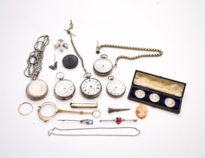 Lot 94 - A collection of open face pocket watches and bijouterie