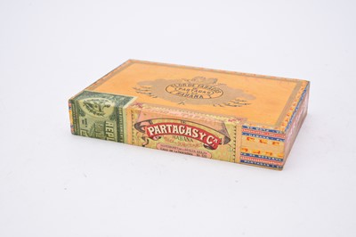 Lot 579 - A sealed cedar box of Havana Partagas cigars