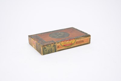 Lot 580 - A cedar box containing 'La Corona' Havana cigars