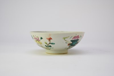 Lot 480 - A Chinese famille rose bowl, Qing Dynasty