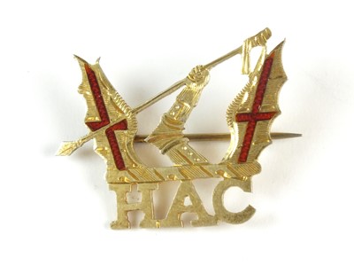 Lot 179 - A scarce Honourable Artillery Company sweetheart brooch