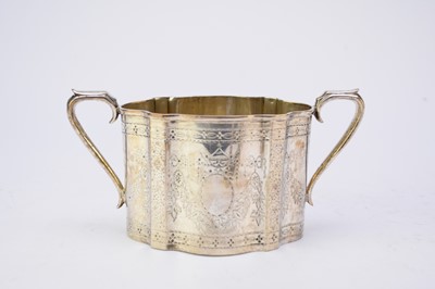 Lot 48 - A Victorian silver sugar bowl