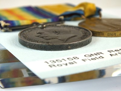 Lot 86 - WW1 Medal Pair - Gnr. R. Spencer, R.A.