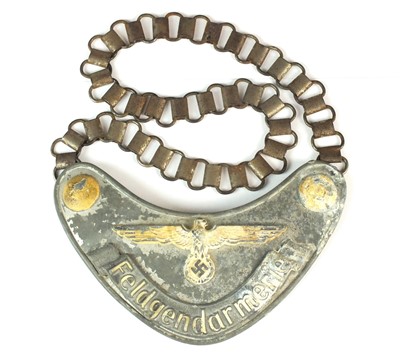 Lot 298 - German Feldgendarmerie Police gorget