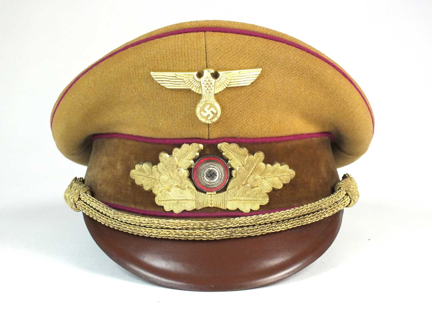 Lot 316 - A German Third Reich NSDAP Political Leader’s Gauleitung level visor cap (circa 1939-45)