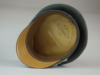 Lot 326 - WW2 German Army Transport Officer's visor cap