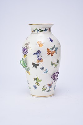 Lot 268 - A Franklin Mint Butterfly vase