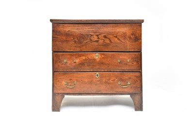 Lot 624 - An early 19th century provincial ash and oak chest