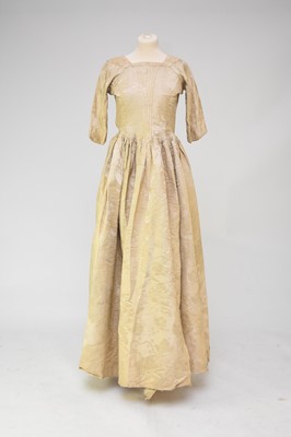 Lot 620 - A lady's silk brocade gown and petticoat, second half 18th century