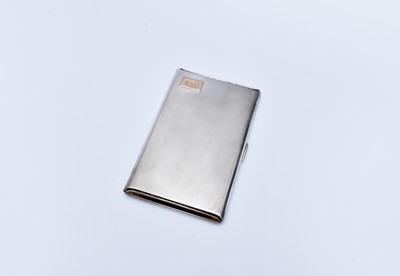 Lot 41 - An Art Deco silver cigarette case