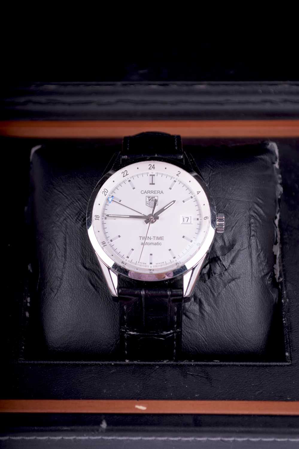 Lot 111 - Tag Heuer: A gentleman's stainless steel Carrera Twin-Time wristwatch