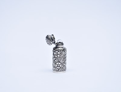 Lot 105 - A Victorian silver perfume bottle
