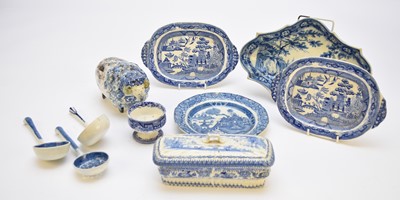 Lot 394 - A collection of 19th century blue and white pottery