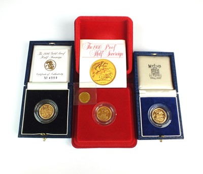 Lot 183 - Three half sovereigns and an Isle of Man angel