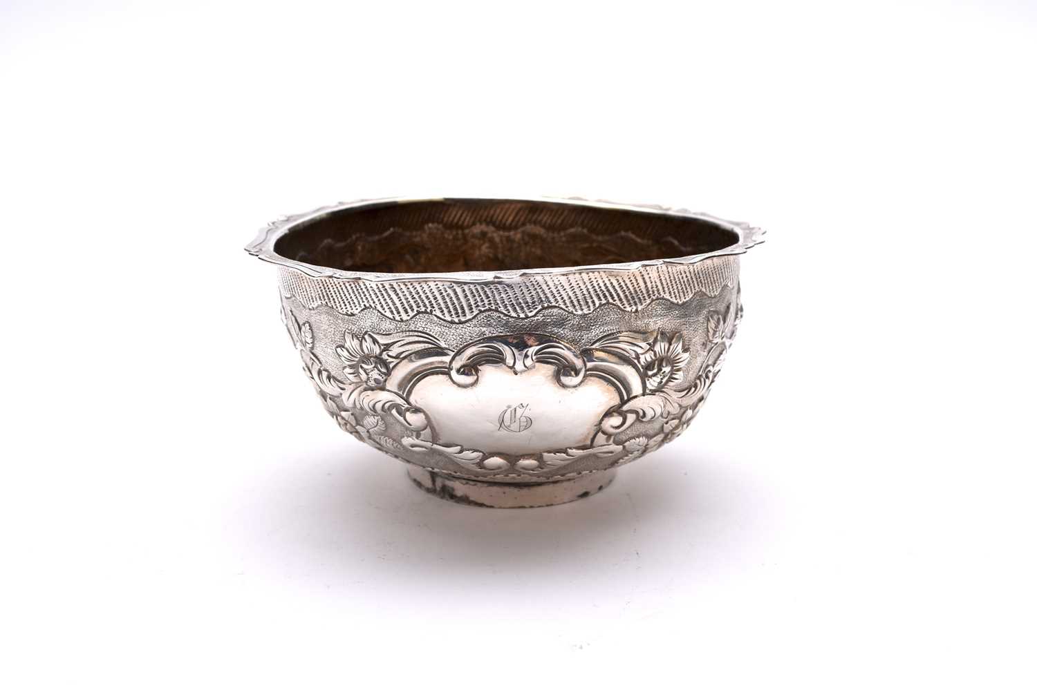 Lot 20 - A George IV Scottish silver bowl