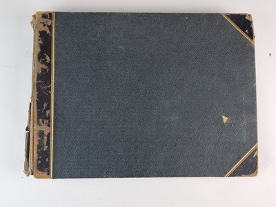 Lot Ceylon (Sri Lanka) Interest - Photograph and watercolour album