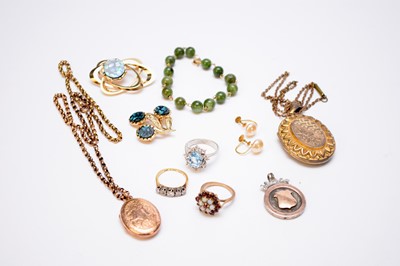 Lot 156 - A small collection of jewellery