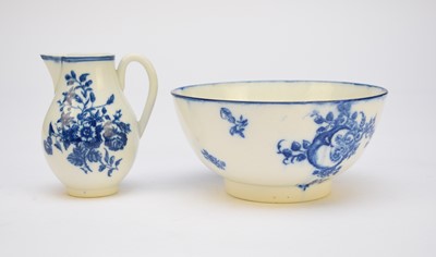 Lot 425 - Caughley 'Sliced Apple' bowl and 'Three Flowers and Butterfly' jug