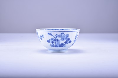 Lot 18 - A Chinese blue and white porcelain bowl, Kangxi