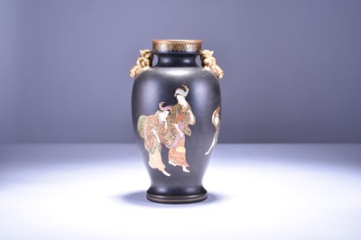 Lot 394 - A Japanese Satsuma vase by Seizan, Meiji/Taisho era