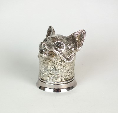 Lot 1 - A silver fox mask stirrup cup by Comyns