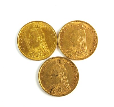 Lot 233 - Three Victoria Jubilee head half sovereigns