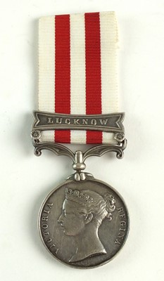 Lot Indian Mutiny Medal 1857-58 with Lucknow clasp (re-named)