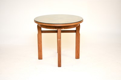 Lot 741 - A 20th century walnut occasional table