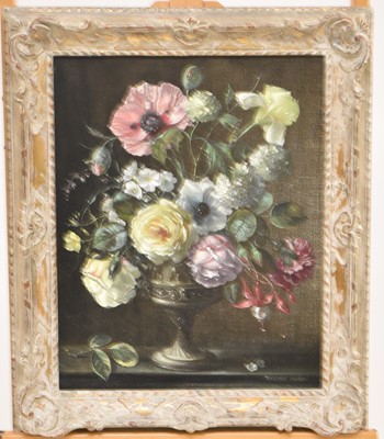 Lot 376 - Terence Loudon (1900-1949) A Still Life of mixed Flowers