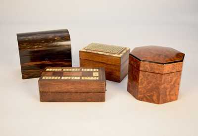 Lot 434 - An assembled group of wood boxes