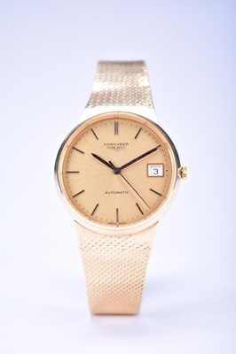 Lot 134 - Longines: A gentleman's yellow gold dress watch