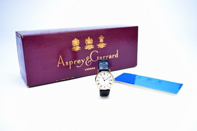 Lot 230 - Asprey & Garrard: A gentleman's 9ct gold wristwatch