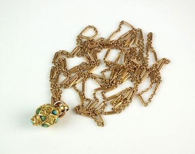 Lot 89 - A yellow metal guard chain