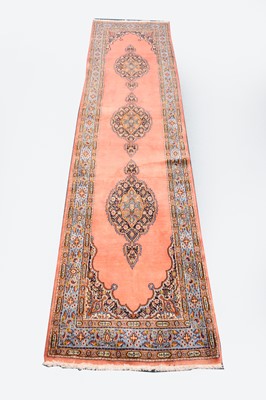 Lot 460 - A Sarough (Sarouk) runner