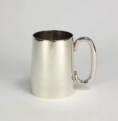 Lot 8 - A silver mug