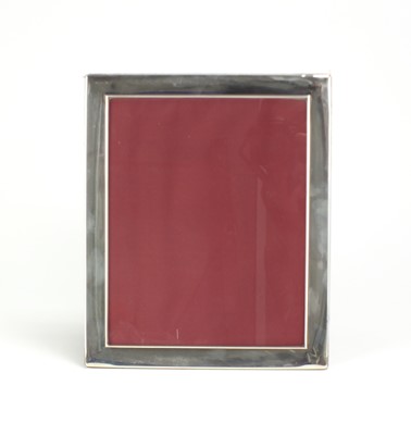 Lot 32 - A silver mounted rectangular frame