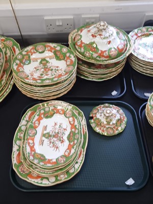 Lot 185 - A large English dinner service, probably Mason's Ironstone