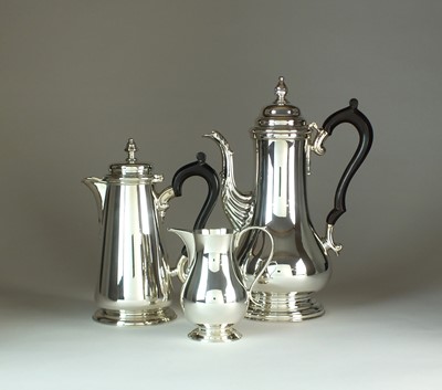 Lot 19 - A silver coffee pot, hot water jug and cream jug