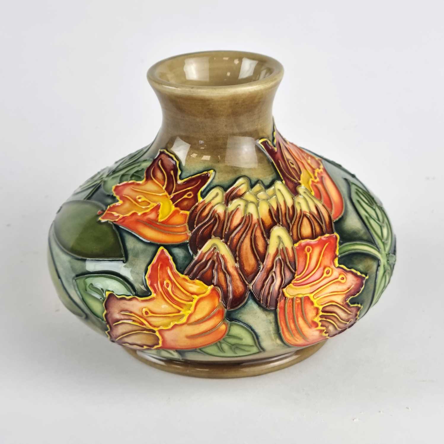 Lot Moorcroft 'Flame of the Forest' vase