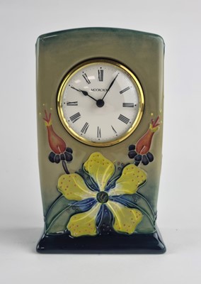 Lot Moorcroft 'Hypericum' mantel clock