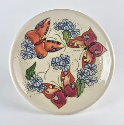 Lot Moorcroft 'Butterfly' plate