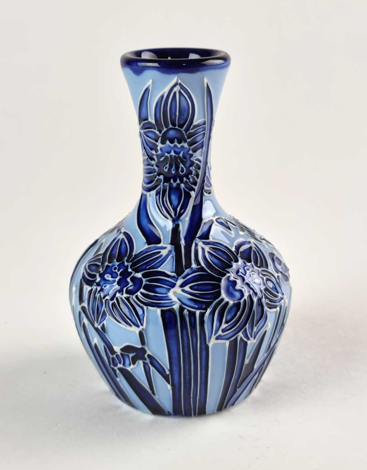 Lot Moorcroft 'Florian Tazetta Daffodil' vase