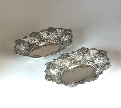 Lot 16 - A pair of Victorian pierced silver dishes