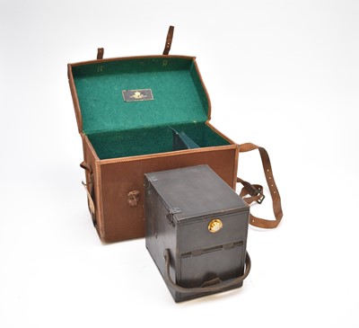 Lot 372 - A Ross & Co quarter plate camera, with plate holders and carrying case